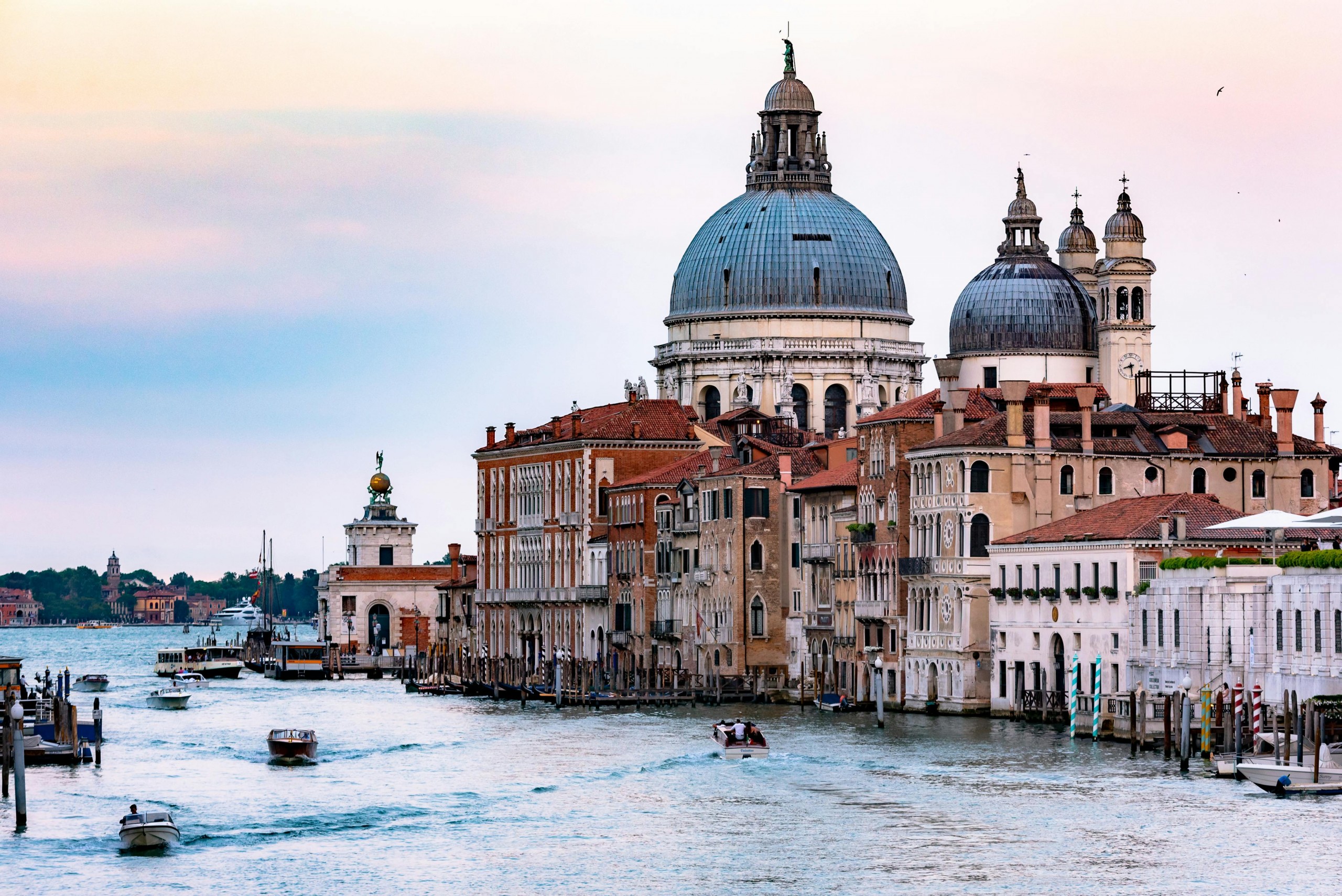 Italy is on its way to a mandatory residency period to obtain citizenship